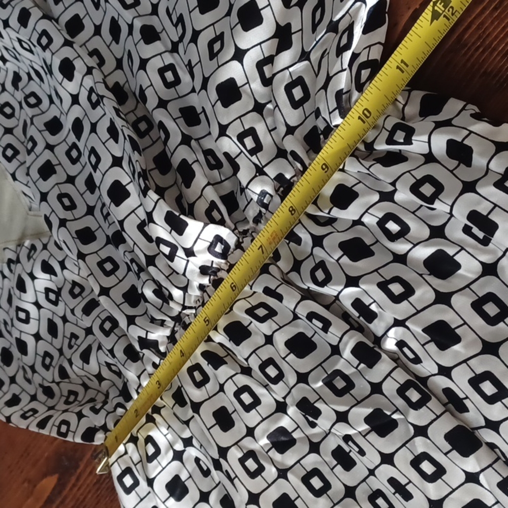 Dress - Picture 11 of 14